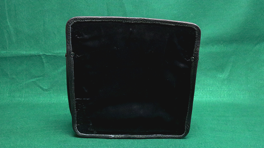 PARLOR POUCH | The Ambitious Card