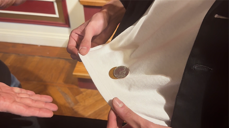 Super Scotch and Soda (US Half Dollar and English Penny) | Tango Magic