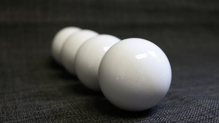 Wooden Billiard Balls (4,5cm, weiß) | Classic Collections