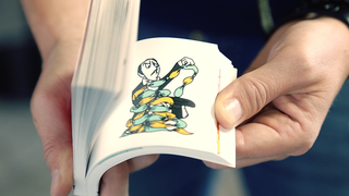 FLIP BOOK MAGICIAN (Gimmick and Online Instructions) | JOTA 