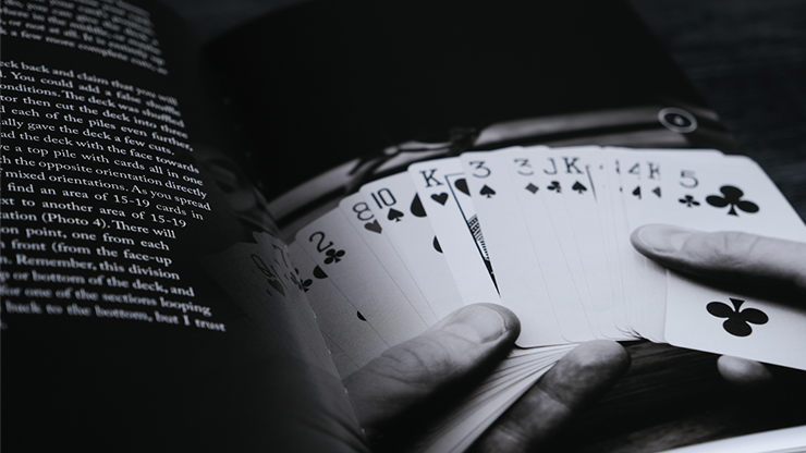 Ryan Schlutz Presents Midnight Sessions | Unnamed Magician