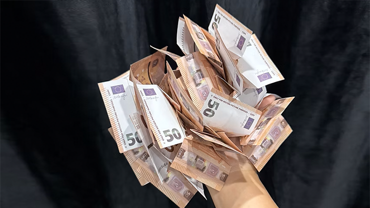 Moneyball | Bond Lee (EUR)