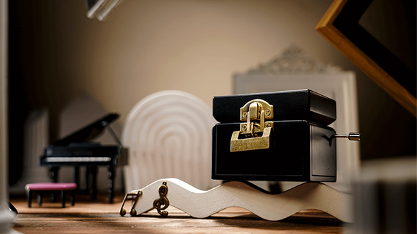 Music Box | Colin Underwood and TCC Magic