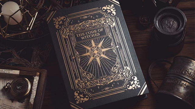 Enchanted Collector's Playing Cards Set | King Star