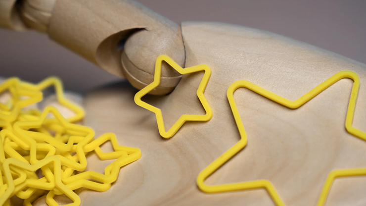 Henry Harrius Presents Star Shatter | Alex Ng