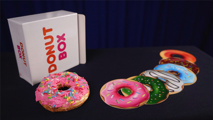 Donut Box | Gustavo Raley