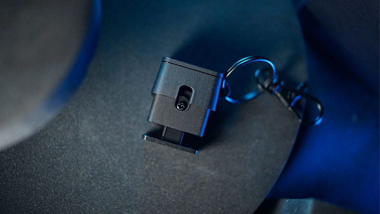 The EDC Holder | Mai Bro & TCC Magic