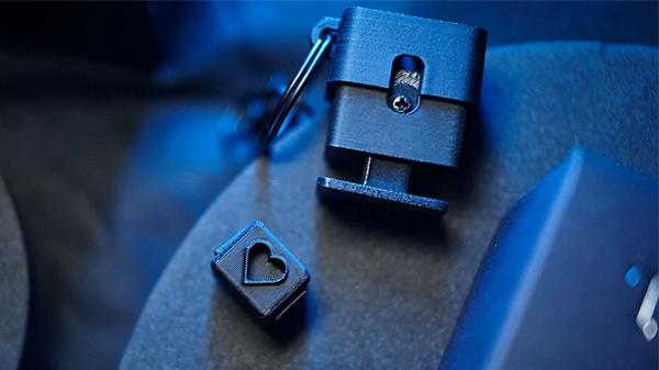 The EDC Holder | Mai Bro & TCC Magic