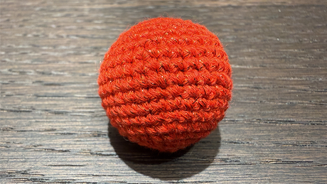 Shining Crochet Balls (Red) | JT Magic