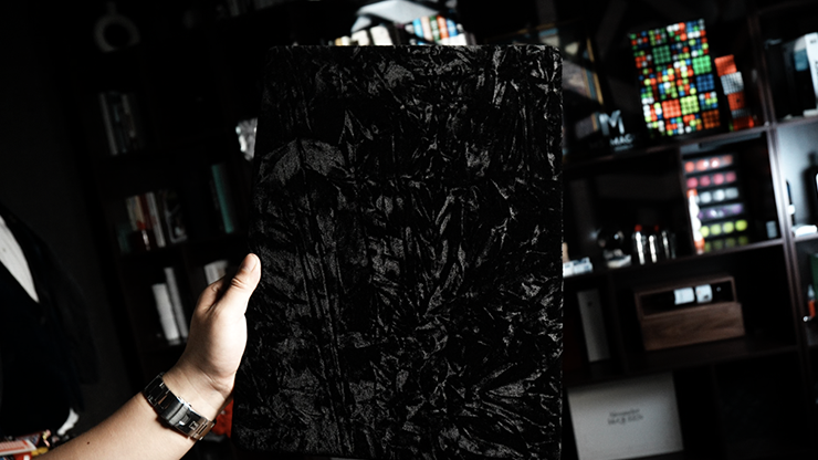 Black Art Close-up Pad Set (Medium) | Bond Lee & Stephen Chan