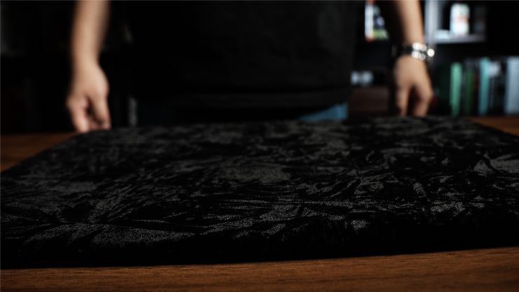 Black Art Close-up Pad Set (Large) | Bond Lee & Stephen Chan