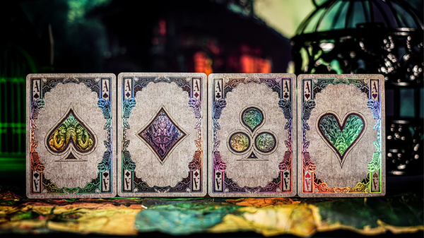Keyhole Reflections on the Wall Playing Cards | Fashion TCC