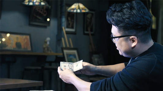 The Right Bill (GBP) | Wang Zhe & Bacon Magic