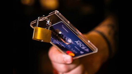 The Lucky Key (Close Up) | Vincenzo Di Fatta