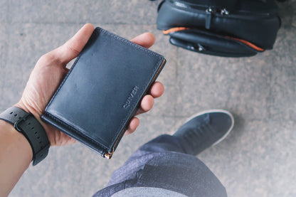 Modern Card to Wallet Insta | Quiver