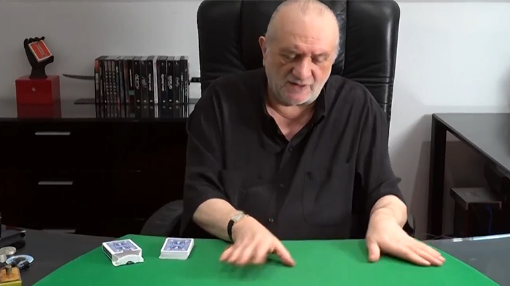 The Deck That Shuffles Itself | Dominique Duvivier 