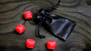 Set of 4 Leather Balls for Cups and Balls (rot) | Leo Smetsers