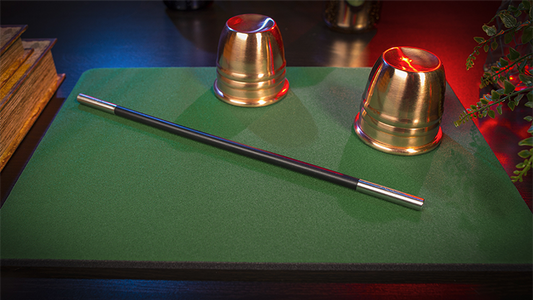 Deluxe Close-Up Pad (28x40cm) (green) | Murphy's Magic Supplies 