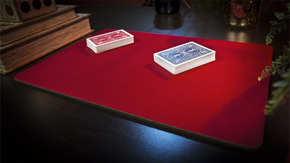 Standard Close-Up Pad (28x40cm) (red) | Murphy's Magic Supplies 