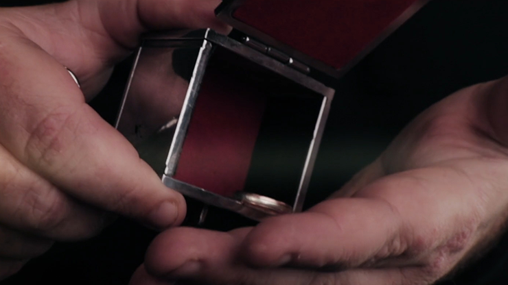 RSVP BOX HERO (Magneto) | Matthew Wright 