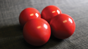 Wooden Billiard Balls (4,5cm, rot) | Classic Collections