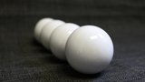 Wooden Billiard Balls (4.5 cm, white) | Classic Collections