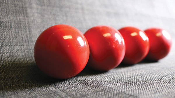 Wooden Billiard Balls (5cm, rot) | Classic Collections