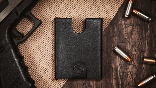 Deck Shooter (Black) | Hanson Chien