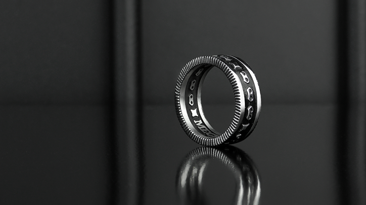 Collusion Ring (Large) | Mechanical Industries 