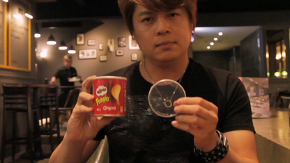 Pringles Go (Red to Green) | Taiwan Ben and Julio Montoro 