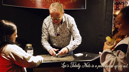 Leo's Totally Nuts | Leo Smetsers 