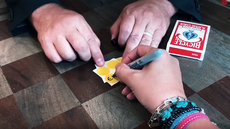 PICK ME (rot) | Mickael Chatelain