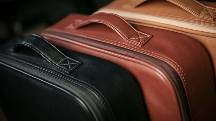 Luxury Close-Up Bag (Black) | TCC
