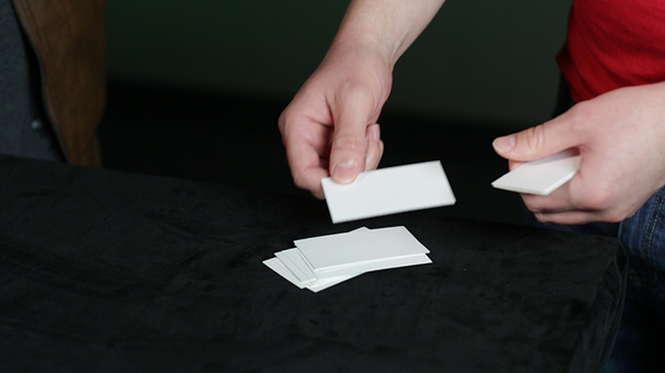 Spellebrity | Nikolas Mavresis - (Download)