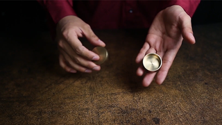 ECHO BOX | Menzi Magic