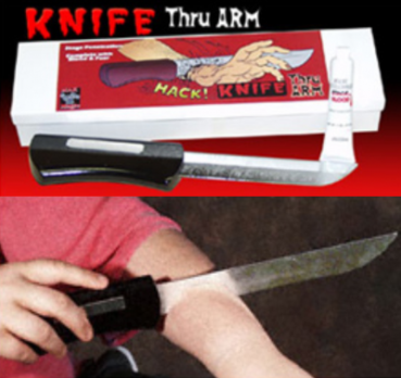Horror - Knife thru Arm 