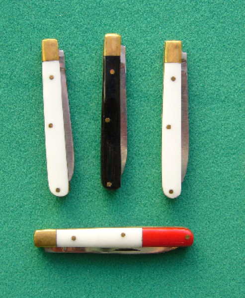 Mogar's Miracle Four Knife Routine