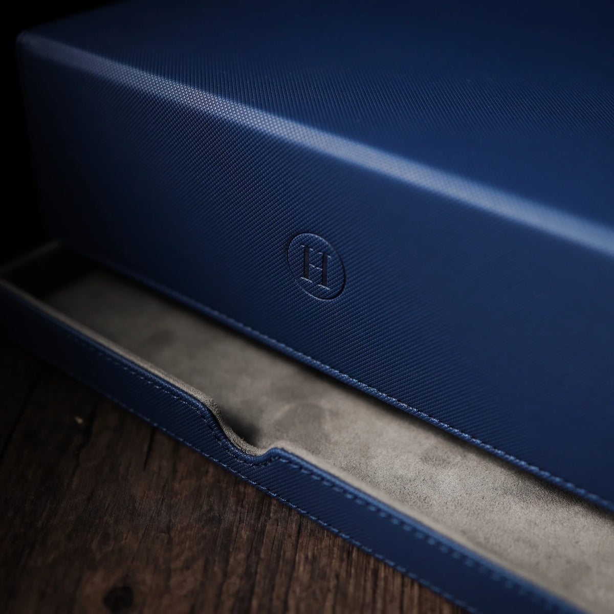 COLLECTOR BOX | HENRY HARRIUS