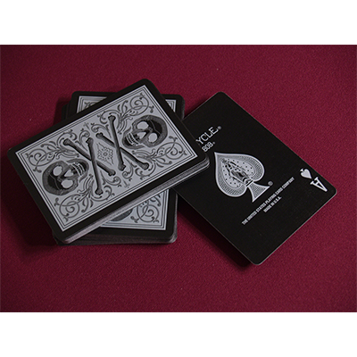 Bicycle Skull Metallic (Silver) | Gambler's Warehouse